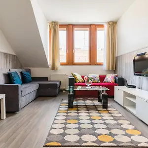 Lovag Charming In The Center-ac Apartment Budapest